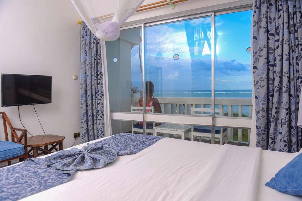 Mombasa Beach Hotel Room photo
