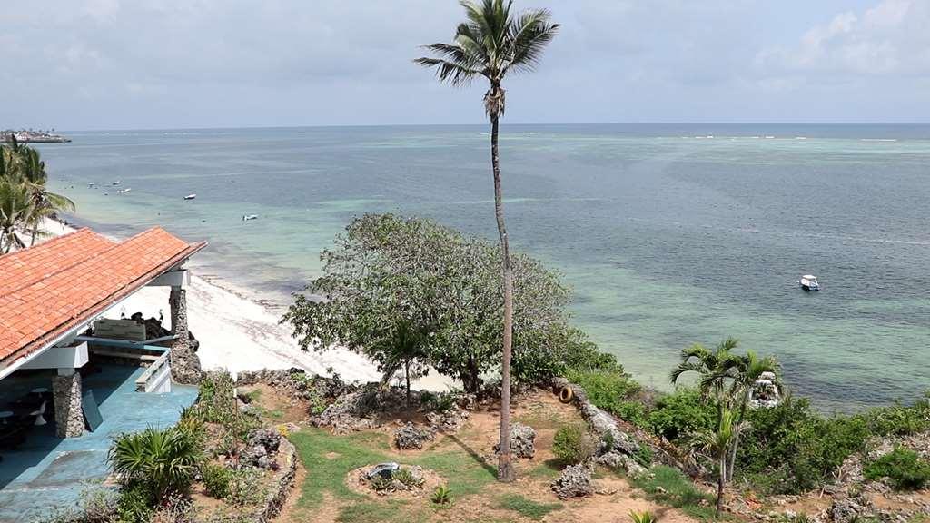 Mombasa Beach Hotel Exterior photo