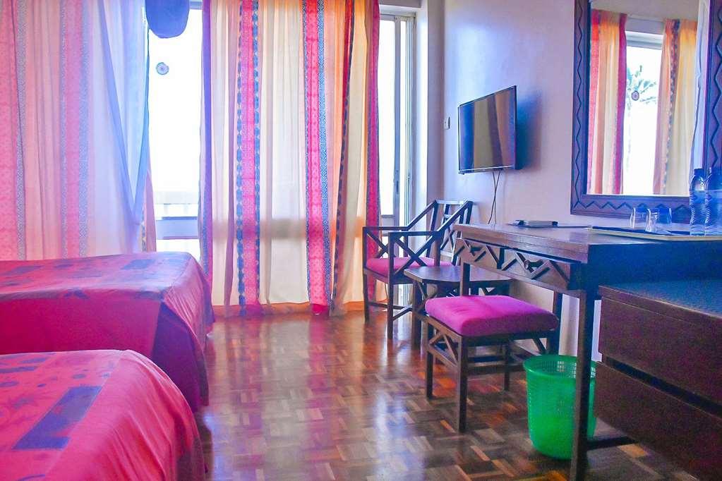 Mombasa Beach Hotel Restaurant photo